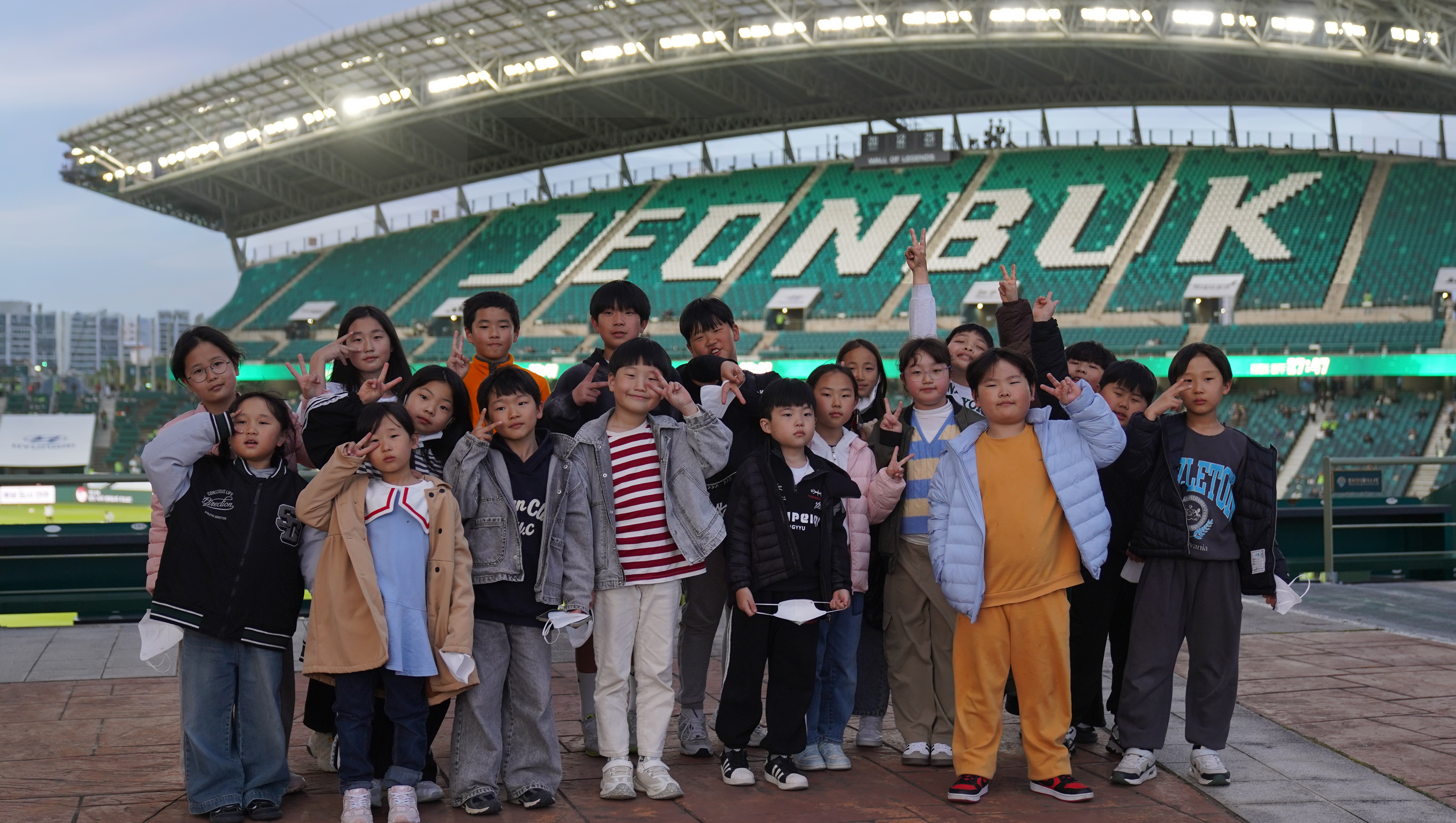 “작은학교 학생에게 프로축구 경기 관람 지원” 이미지(3)