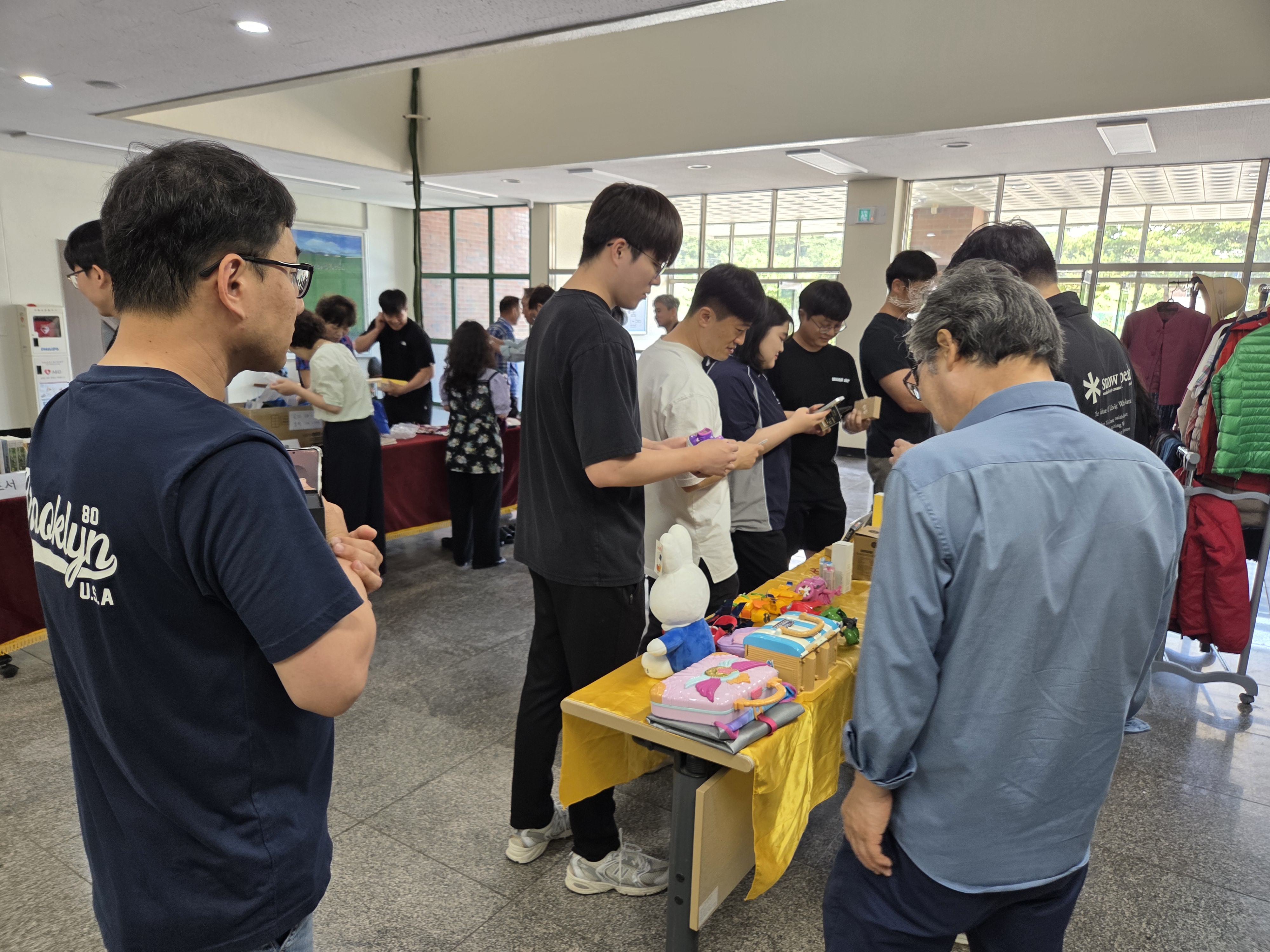 학생해양수련원, ESG 실천 아나바다 장터 운영 이미지(3)