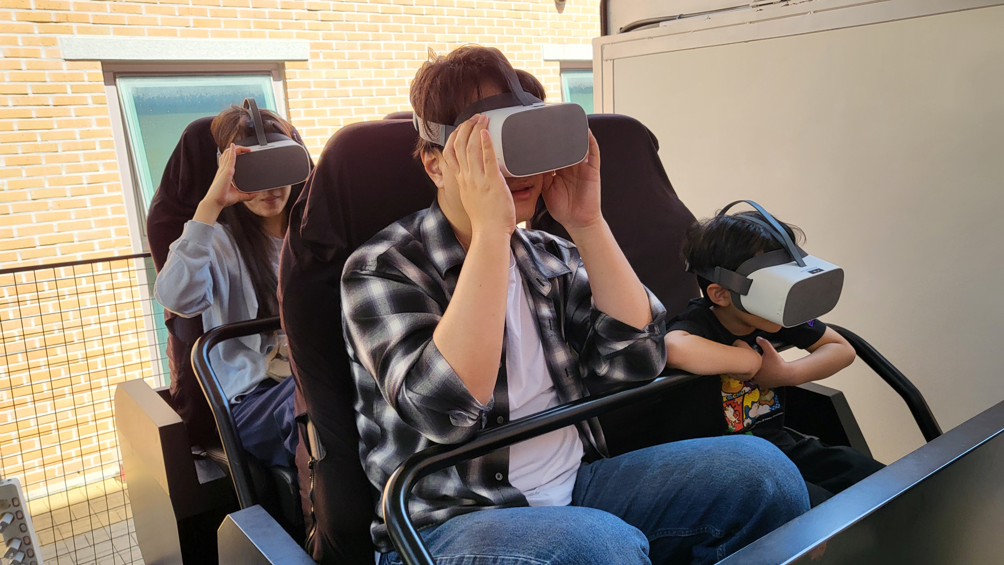유아교육진흥원, 가족과 함께하는 신나는 가상현실(VR)여행 체험 운영 이미지(2)