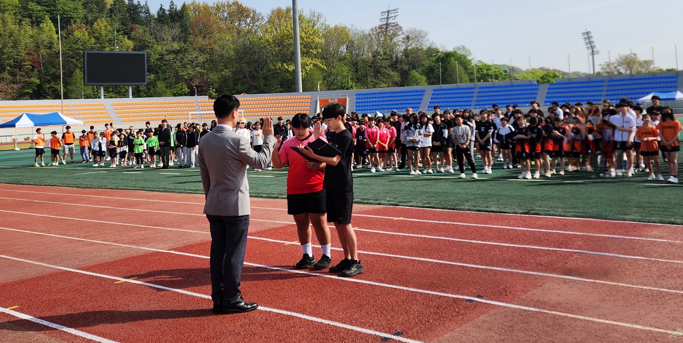 군산교육지원청 교육장배 초·중학교 육상대회 개최 이미지(2)