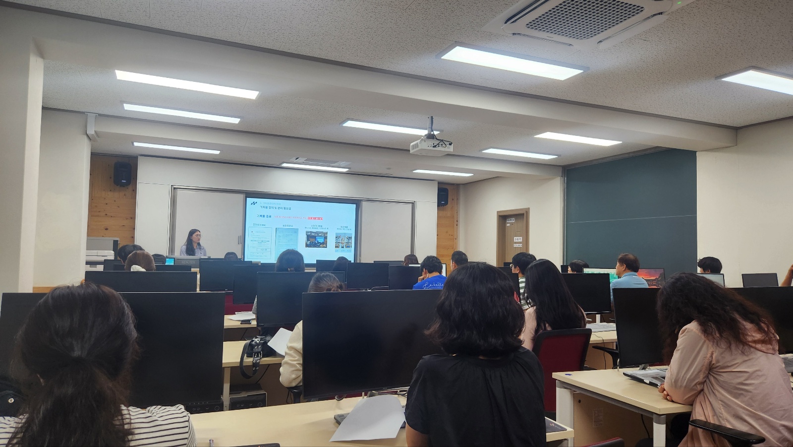 임실교육지원청, 저연차 공무원 역량강화 연수 활기차게 운영 중 이미지(1)