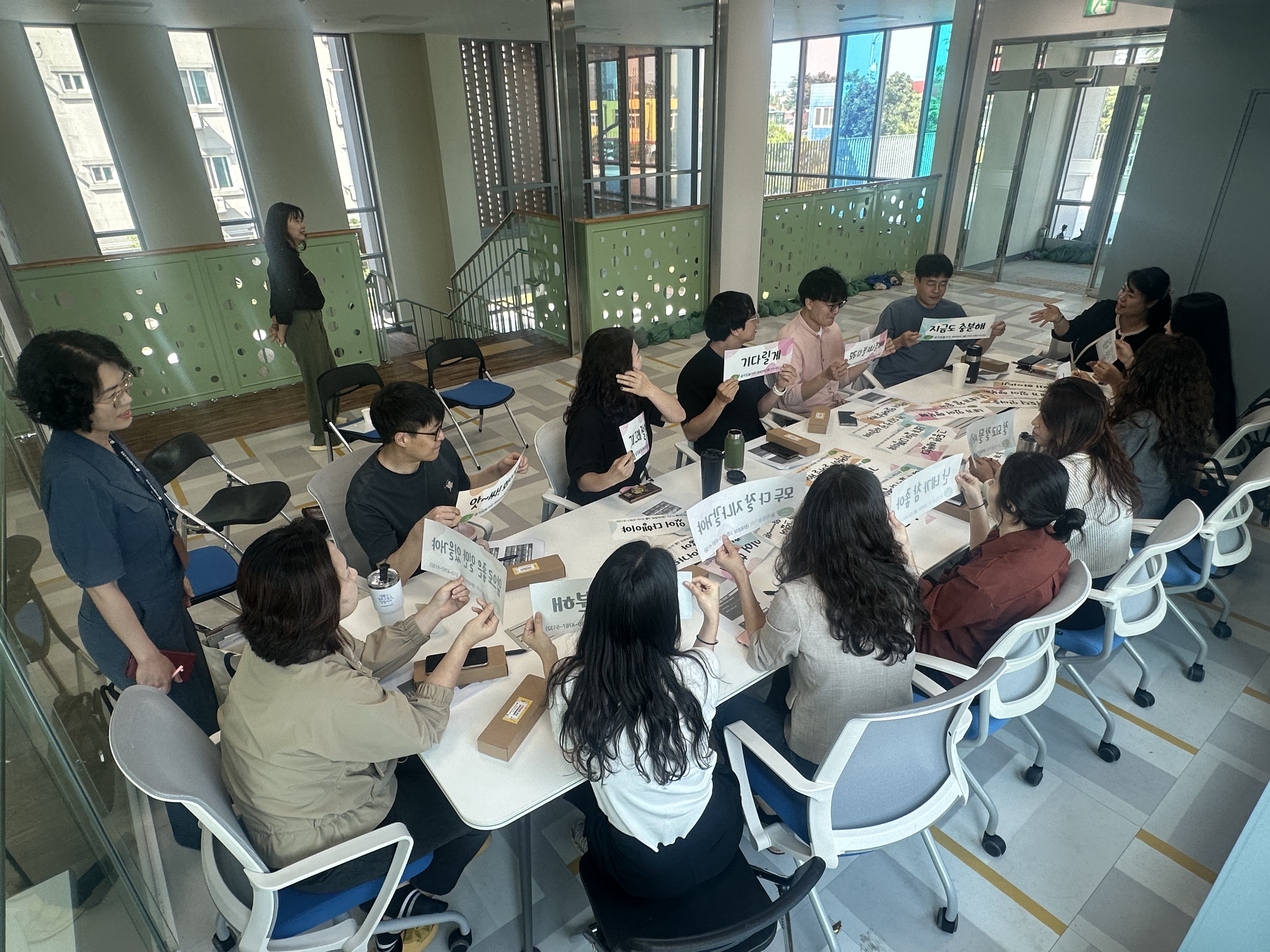 군산교육지원청, 늘봄지원실장 연수 개최… 현장 리더의 소통·민원 대응 역량 강화 이미지(1)