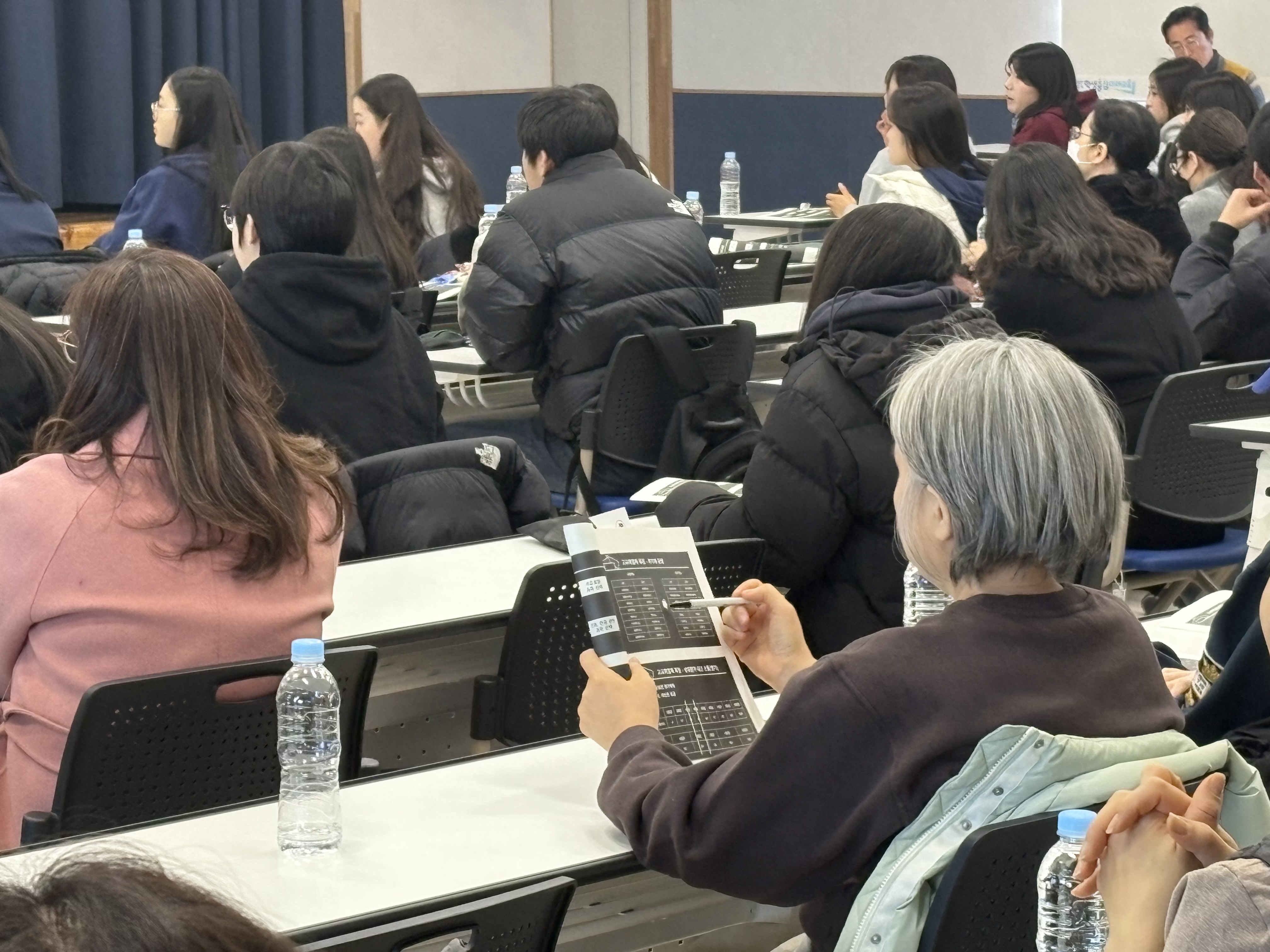 익산교육지원청, EBS 스타 강사진과 함께 ‘고교 생활 안착’ 첫걸음 이미지(2)
