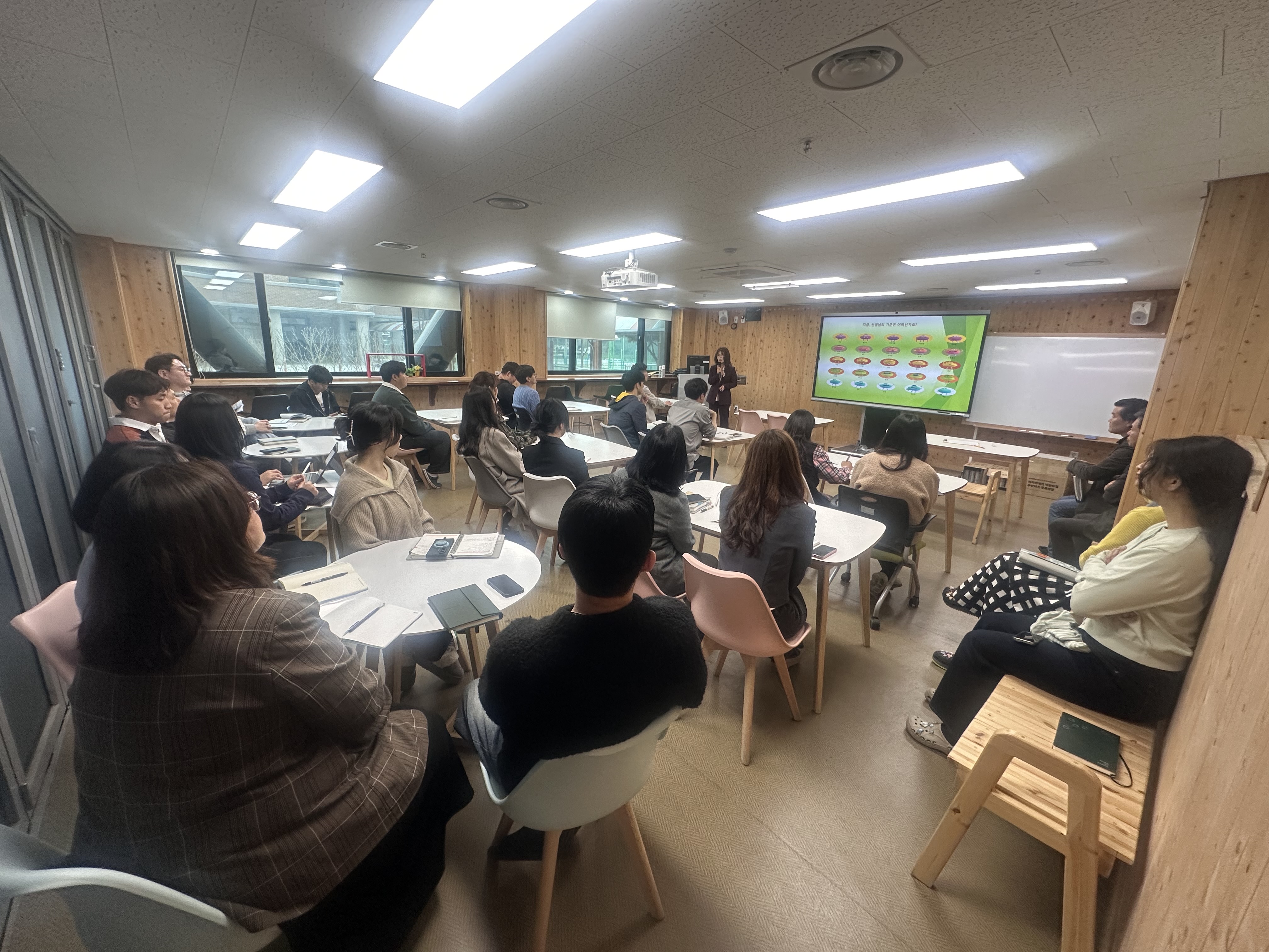 군산교육지원청, 학생맞춤통합지원  찾아가는 연수·컨설팅 운영 본격화 이미지(1)