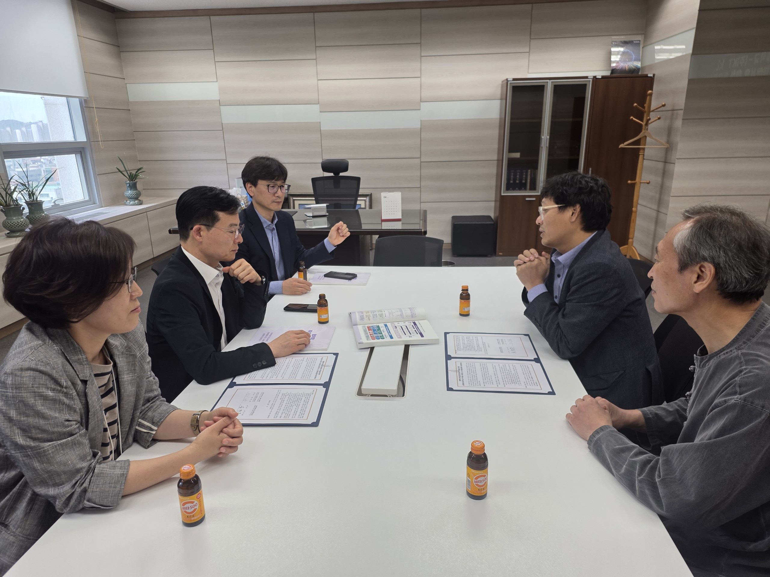 남원용성고-(주)KT, 인공지능(AI) 팜 인재 양성 업무협약 체 이미지(2)