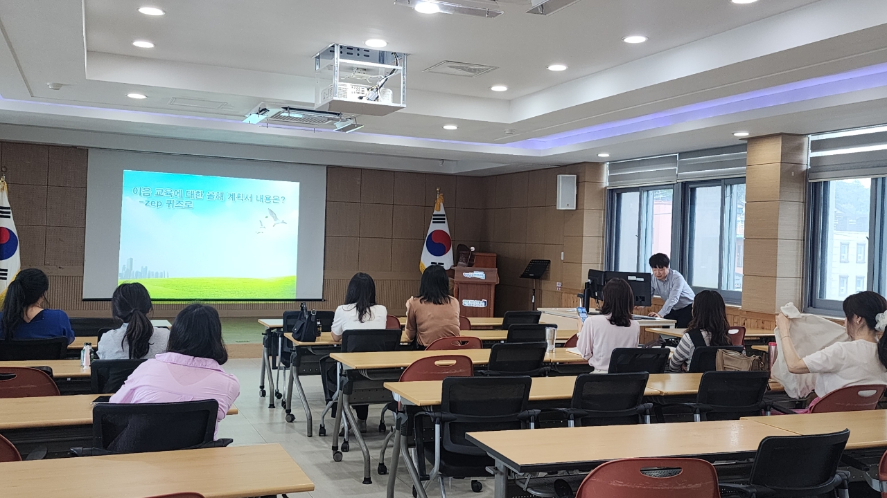 군산교육지원청, 유・초・보 잇는  ‘2026 이음교육 교원 연수’성료 이미지(1)